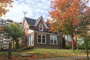https://www.ontariopainclinic.com/wp-content/uploads/2023/03/Orangeville-Clinic-300x200.jpg